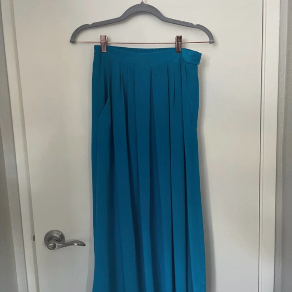 Chic Teal Midi Skirt